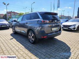 Peugeot 5008 2021 1.5 130 KM