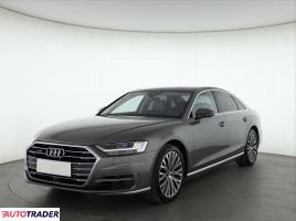 Audi A8 2018 3.0 281 KM