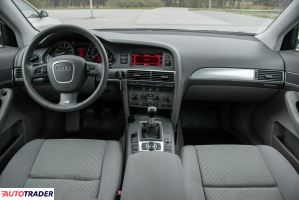 Audi A6 2005 2.4 177 KM