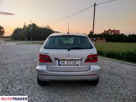 Mercedes B-klasa 2008 2.0 109 KM