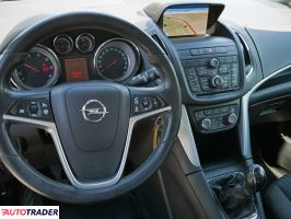 Opel Zafira 2016 1.6 120 KM