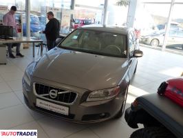 Volvo V70 2010 3.2 238 KM Volvo V70 2010 3.2 238 KM