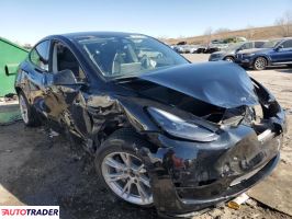 Tesla Model Y 2024 Tesla Model Y 2024
