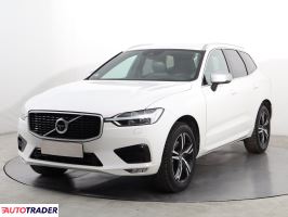 Volvo XC60 2019 2.0 197 KM