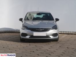 Opel Astra 2021 1.2 143 KM