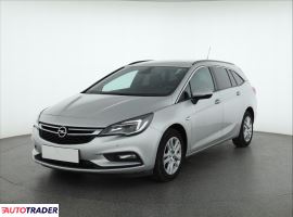 Opel Astra 2017 1.4 123 KM