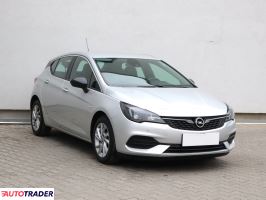 Opel Astra 2021 1.2 143 KM