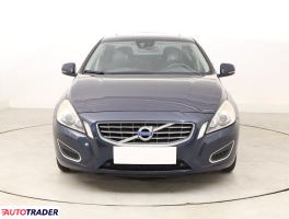 Volvo S60 2011 2.0 160 KM