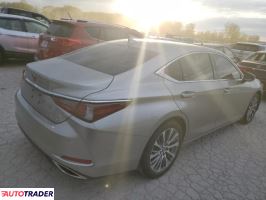 Lexus ES 2020 3