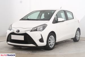 Toyota Yaris 2020 1.0 71 KM