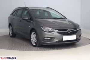 Opel Astra 2018 1.6 108 KM