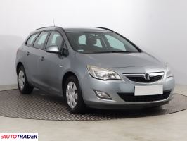 Opel Astra 2011 1.7 108 KM