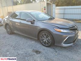 Toyota Camry 2024 3