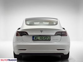 Tesla Model 3 2023 498 KM