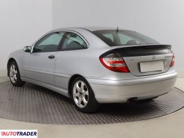 Mercedes C-klasa 2004 1.8 140 KM