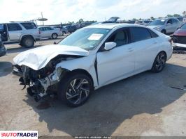 Hyundai Elantra 2025 1