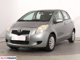 Toyota Yaris 2006 1.3 85 KM