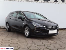 Opel Astra 2018 1.4 147 KM
