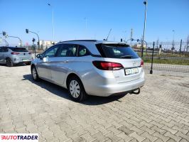 Opel Astra 2019 1.5 105 KM