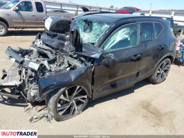 Volvo XC40 2022 2