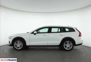 Volvo V60 Cross Country 2019 2.0 187 KM