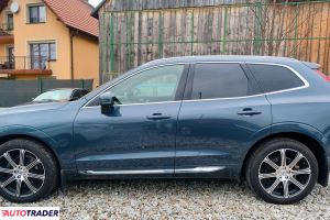 Volvo XC60 2019 2.0 255 KM