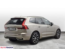 Volvo XC60 2023 2.0 250 KM
