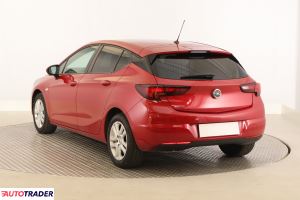 Opel Astra 2020 1.2 143 KM