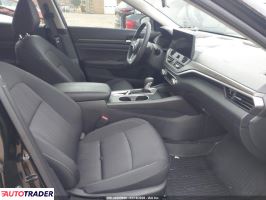 Nissan Altima 2025 2
