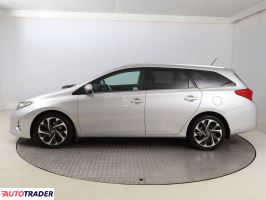 Toyota Auris 2014 1.4 88 KM