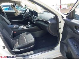 Nissan Altima 2025 2