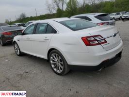 Ford Taurus 2018 3