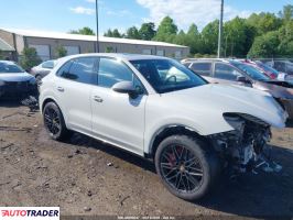 Porsche Cayenne 2025 4
