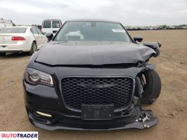 Chrysler 300C 2022 3