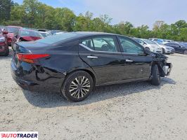 Nissan Altima 2025 2