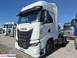 Iveco As440St/p