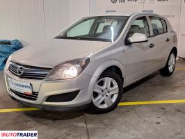 Opel Astra 2011 1.6 116 KM Opel Astra 2011 1.6 116 KM