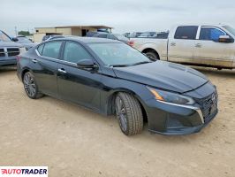 Nissan Altima 2023 2