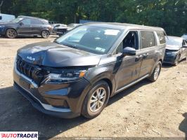 Kia Carnival 2023 3