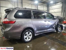 Toyota Sienna 2019 3 Toyota Sienna 2019 3