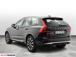 Volvo XC60 2022 2.0 197 KM