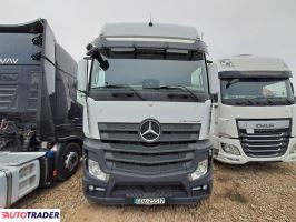 Mercedes Actros