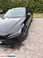 Volvo V60 2019 2.0 303 KM Volvo V60 2019 2.0 303 KM