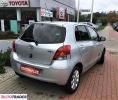 Toyota Yaris 2009 1.4 90 KM Toyota Yaris 2009 1.4 90 KM