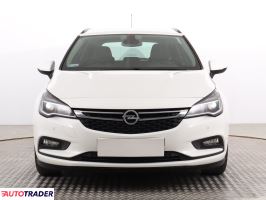 Opel Astra 2019 1.6 108 KM