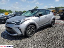 Toyota C-HR 2020 2 Toyota C-HR 2020 2