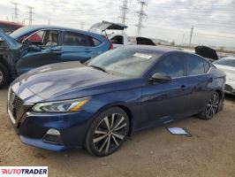 Nissan Altima - zobacz ofertę