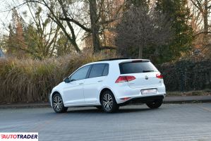 Volkswagen Golf 2017 1.4 125 KM