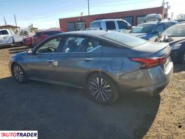 Nissan Altima 2025 2