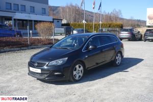 Opel Astra 2014 2.0 195 KM